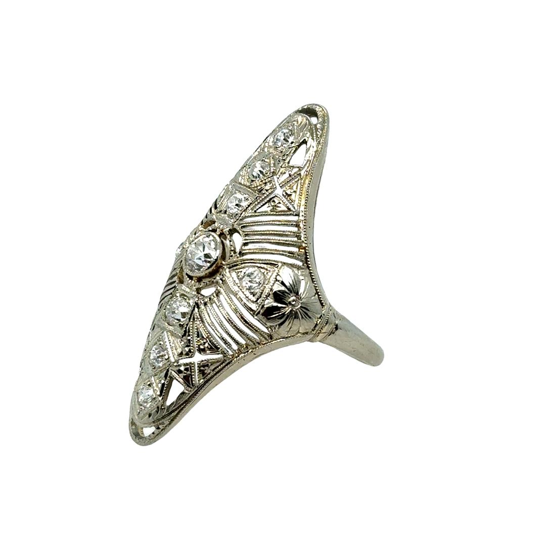 Art Deco Diamond Ring in 18K