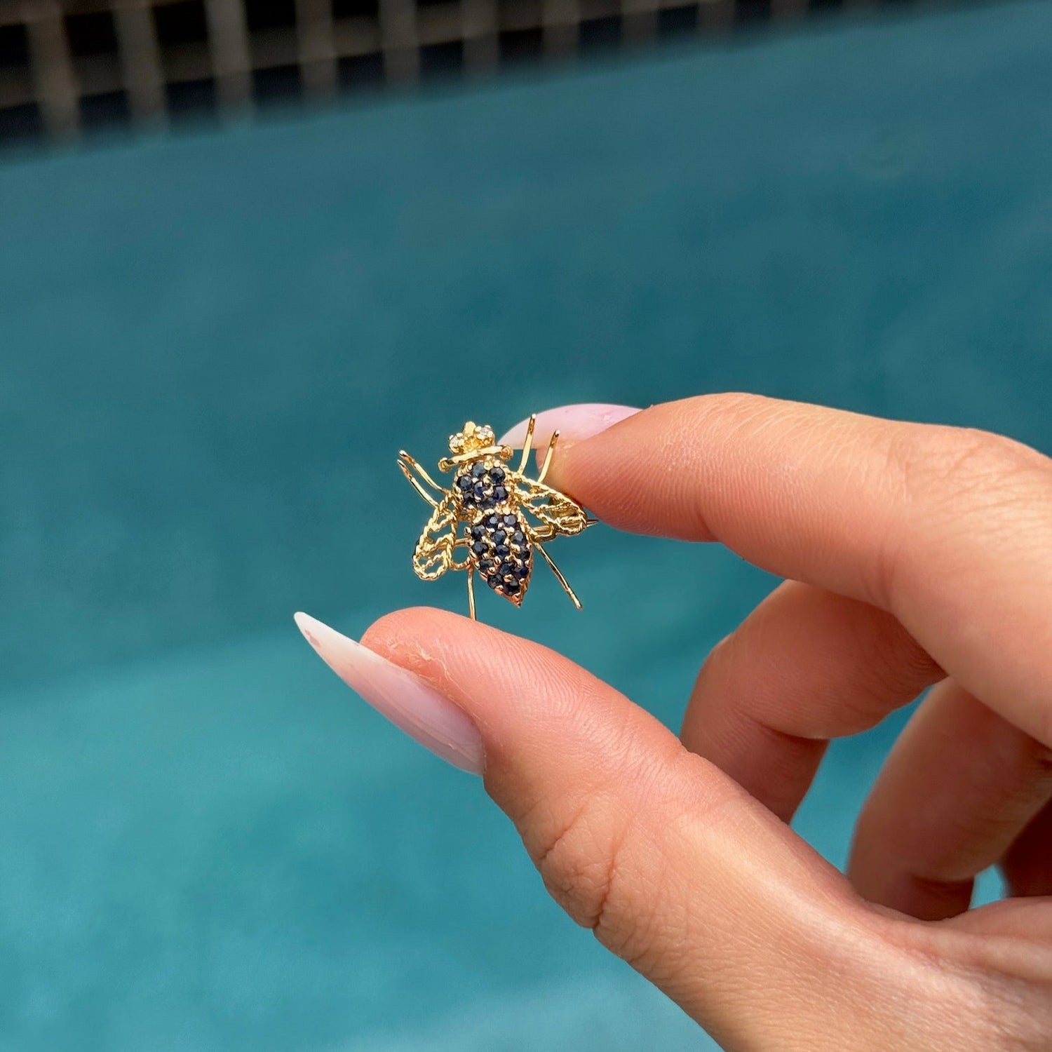 Vintage Sapphire Bee Pin/Charm in 14K