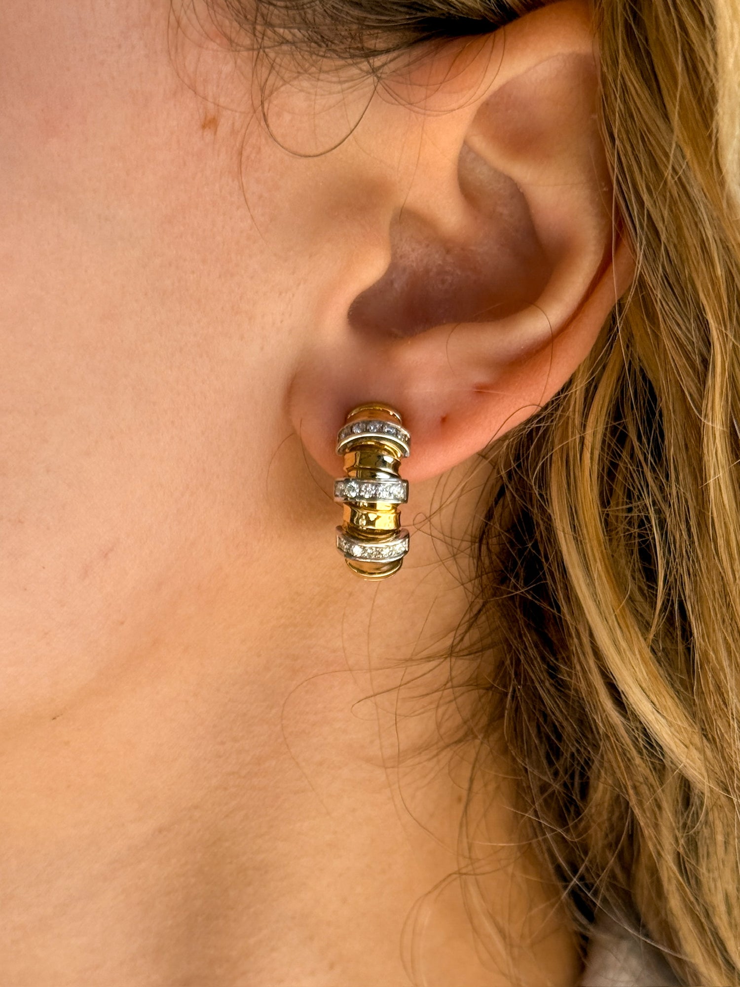 Tubogas Earrings with Diamonds in 18k Gold