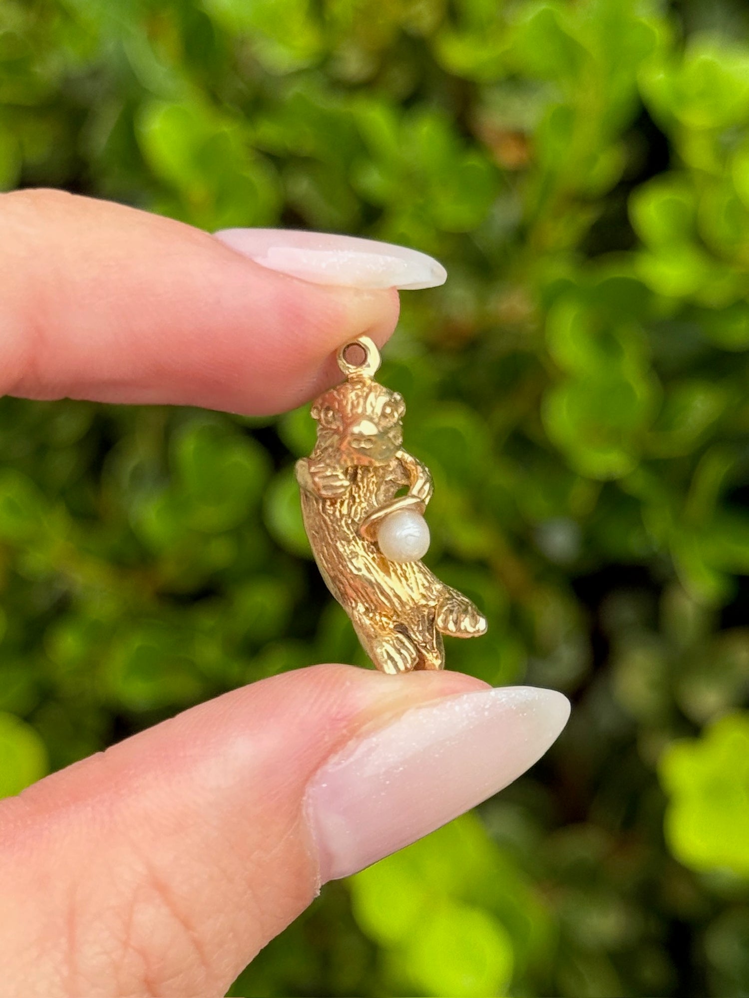 Vintage Otter Charm in 14K