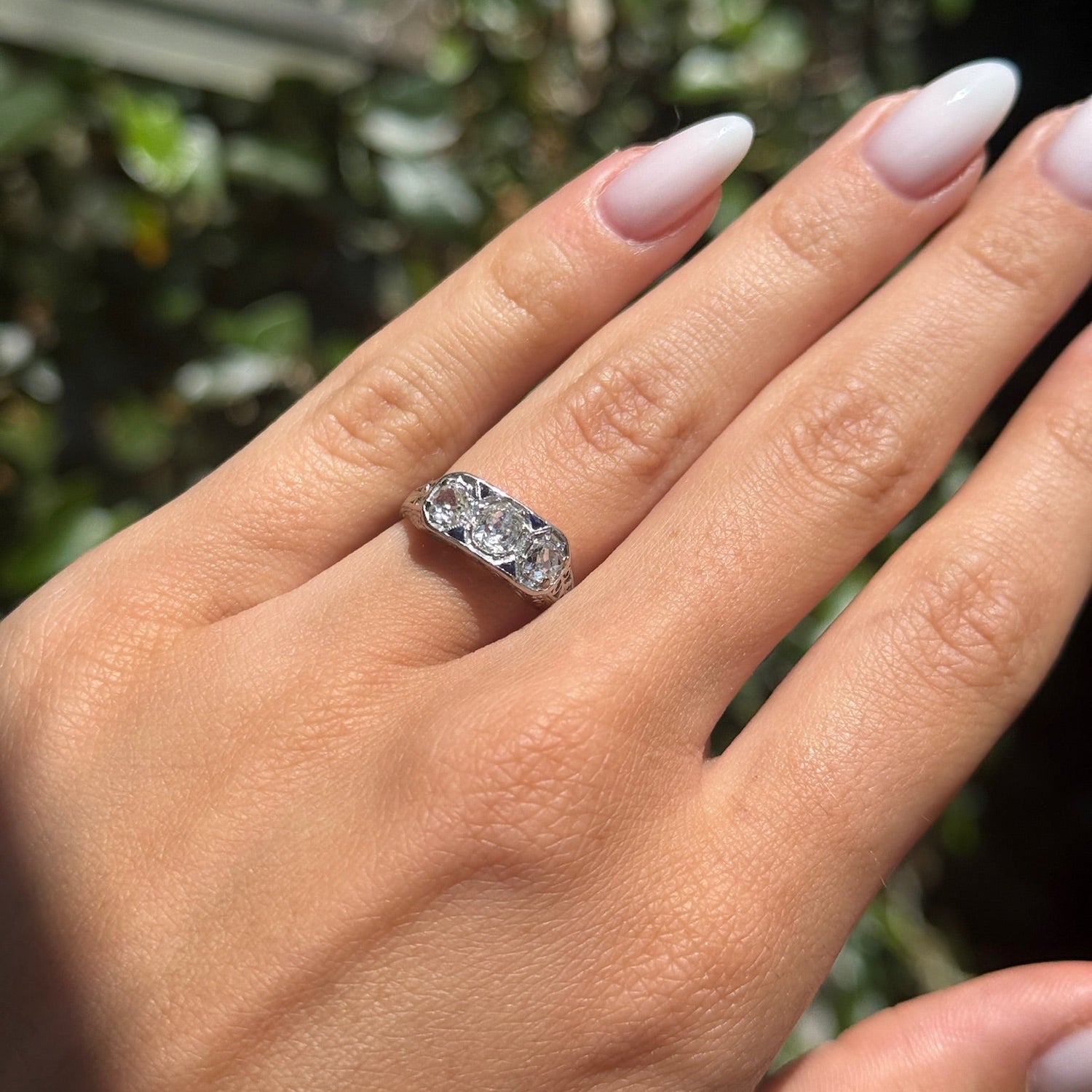 Vintage Art Deco Diamond Ring in Platinum