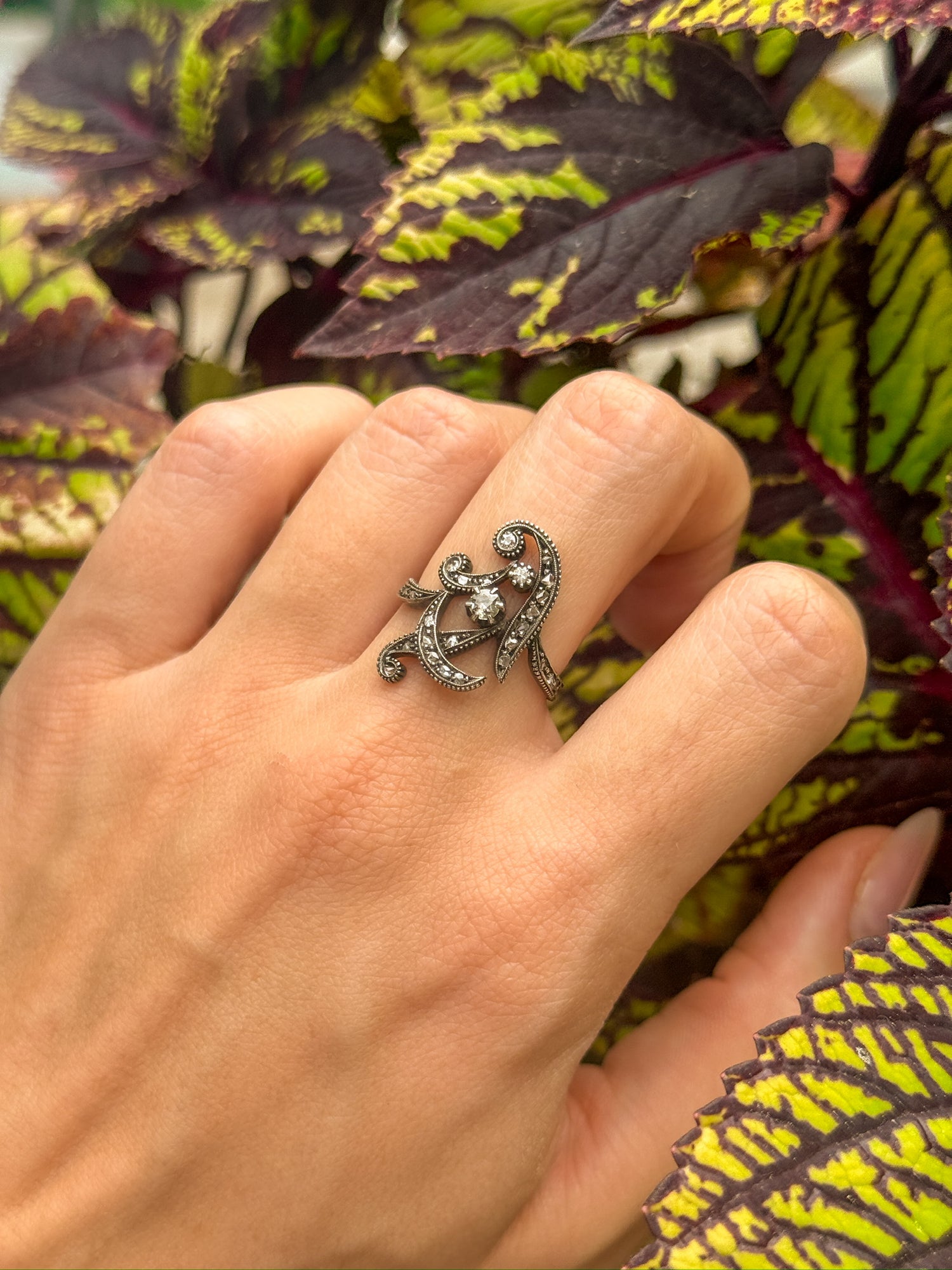 Vintage Diamond Ring in Silver and 18K Blackened Gold