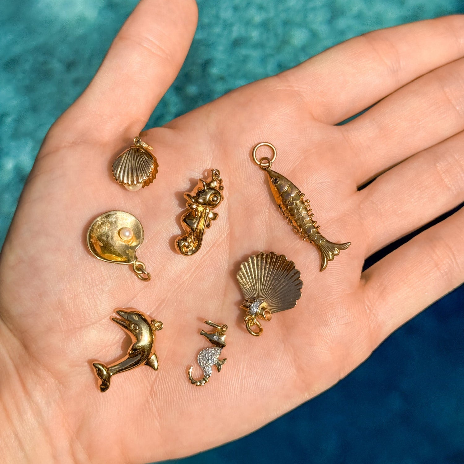 Hollow Seahorse Charm in 14K
