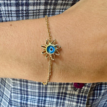 Load image into Gallery viewer, Vintage Evil Eye Bracelet in 14K
