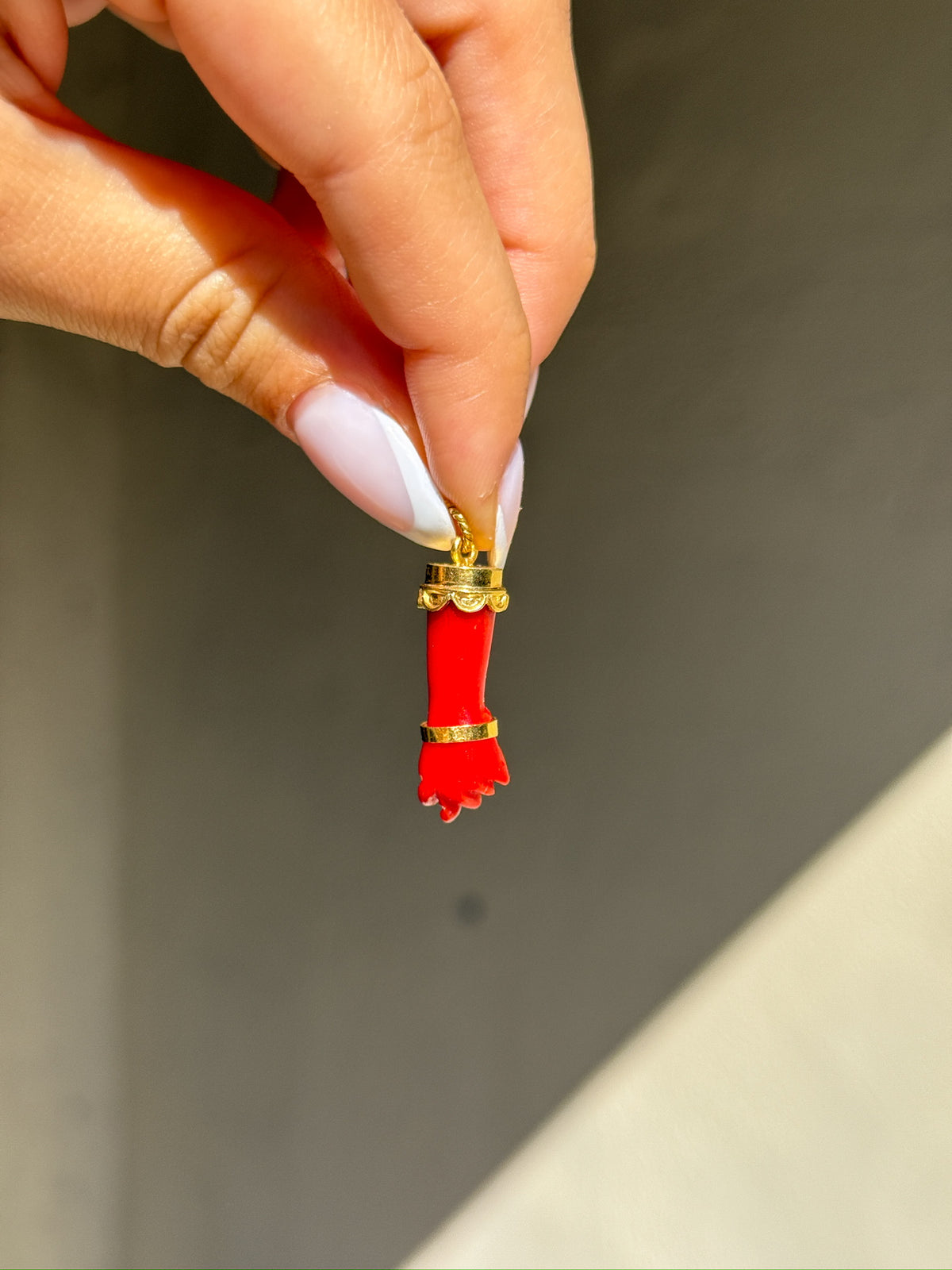 Vintage Coral Figa Charm in 18k