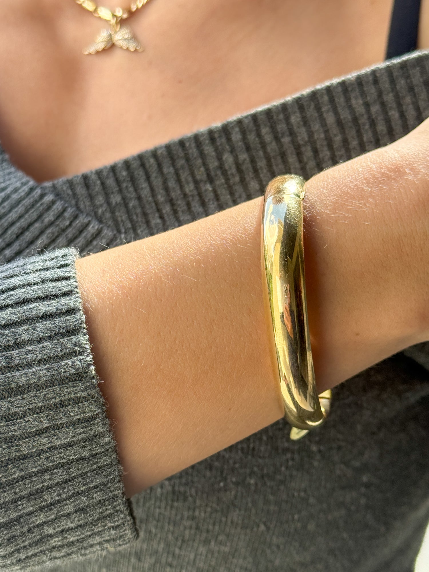 Vintage Hinge Bracelet in 14k