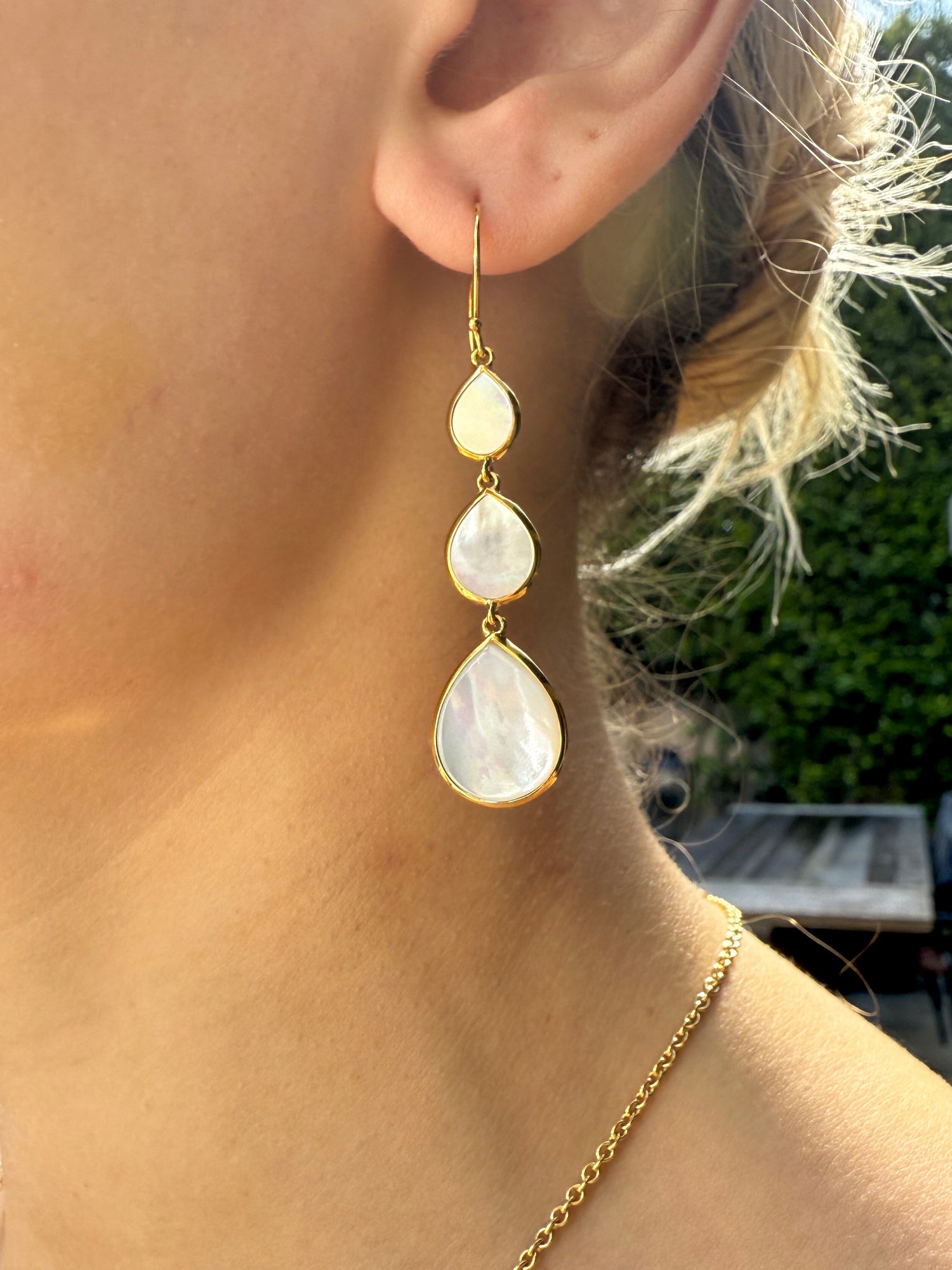 Ippolita Mother of Pearl Earrings in 18k