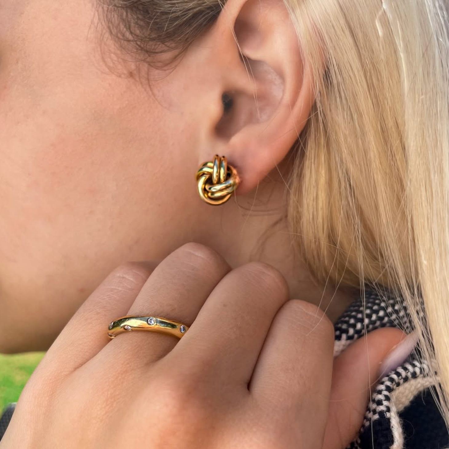 Vintage Knot Earrings in 14K