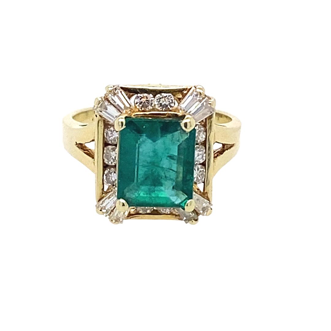 Vintage Emerald Ring in 18k